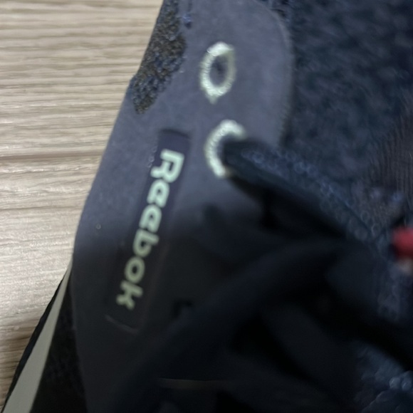 Redbok DMX Moving Air sneakers - Picture 2 of 11